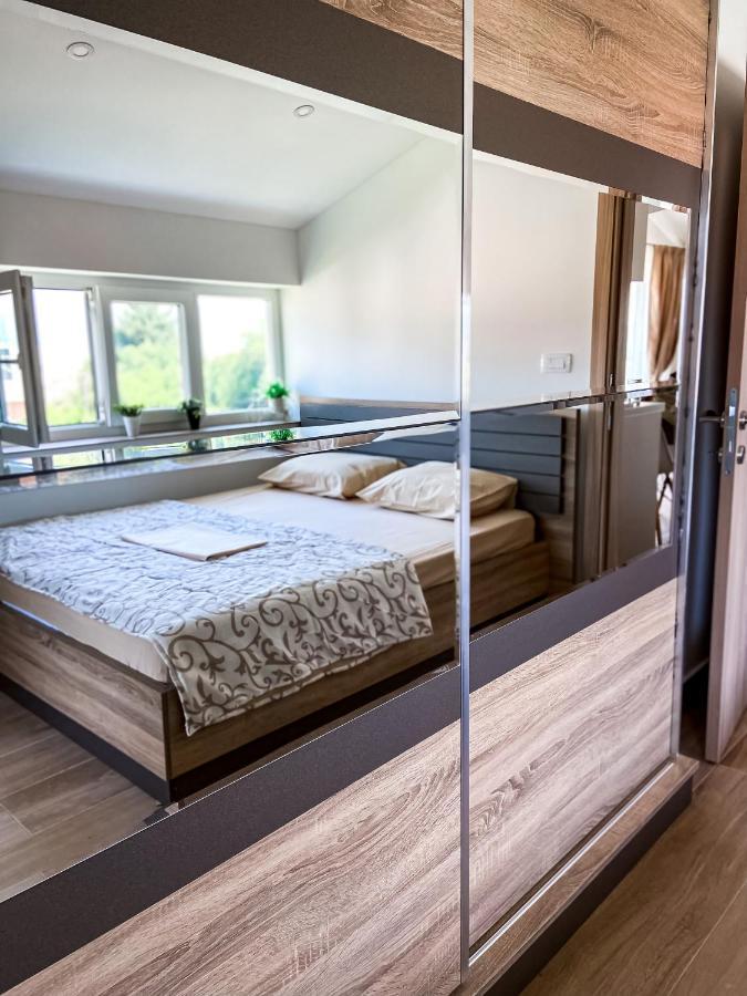 Mavalux Apartments Tivat Zewnętrze zdjęcie