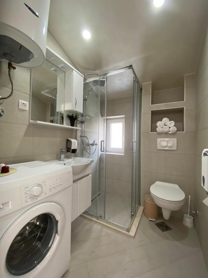 Mavalux Apartments Tivat Zewnętrze zdjęcie