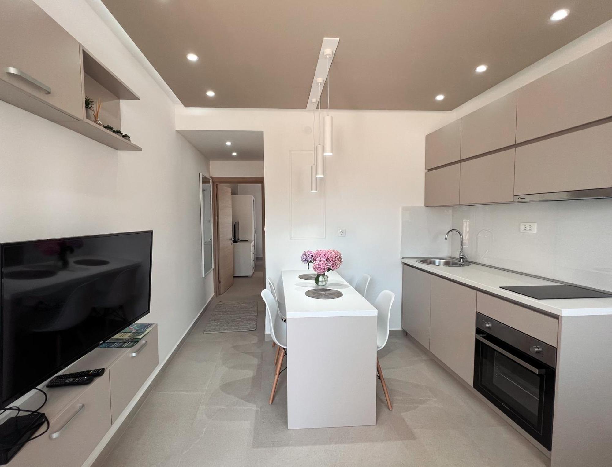 Mavalux Apartments Tivat Zewnętrze zdjęcie